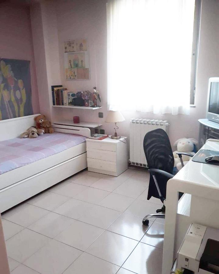 Fantastic Villa, A 5 Minute Drive From The Beach! Атина Екстериор снимка